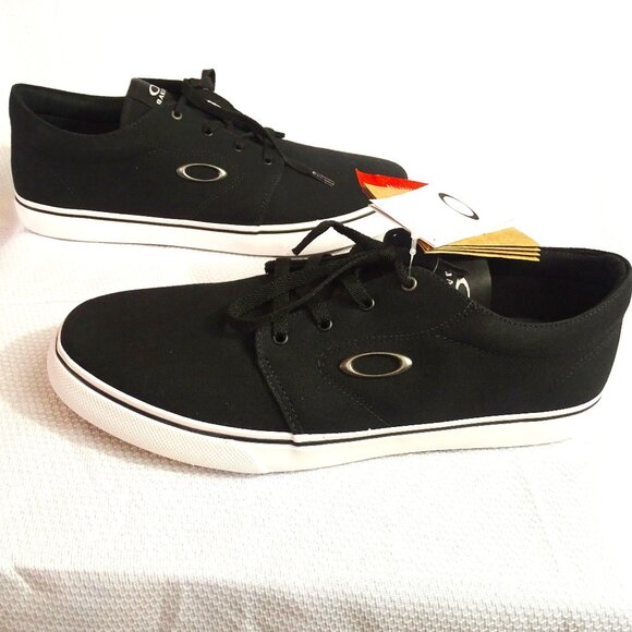 Oakley Other - Oakley Flat Sole Sz 12 New with Tags